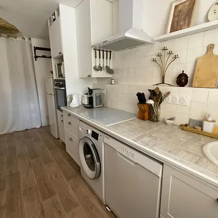 Charming Air-Conditioned One-Bedroom 150M From Cavaliere Beach Le Lavandou Exterior foto