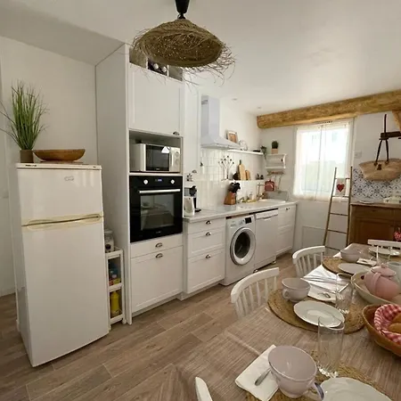 Charming Air-Conditioned One-Bedroom 150M From Cavaliere Beach Le Lavandou Exterior foto