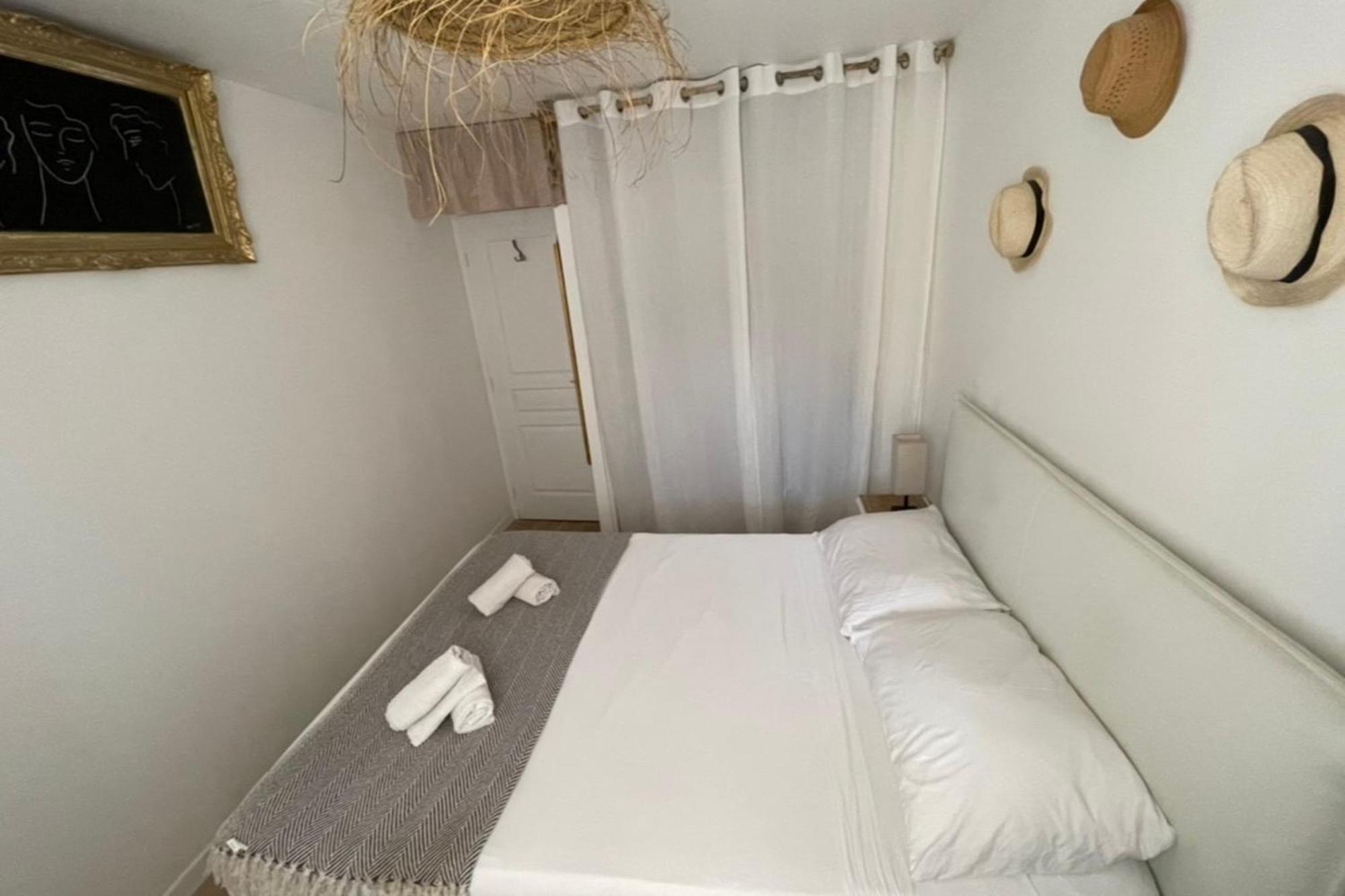 Charming Air-Conditioned One-Bedroom 150M From Cavaliere Beach * Le Lavandou